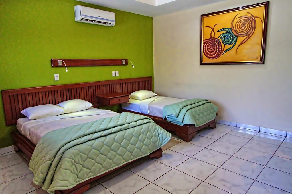 Hotel La Mar Dulce Granada Eksteriør billede
