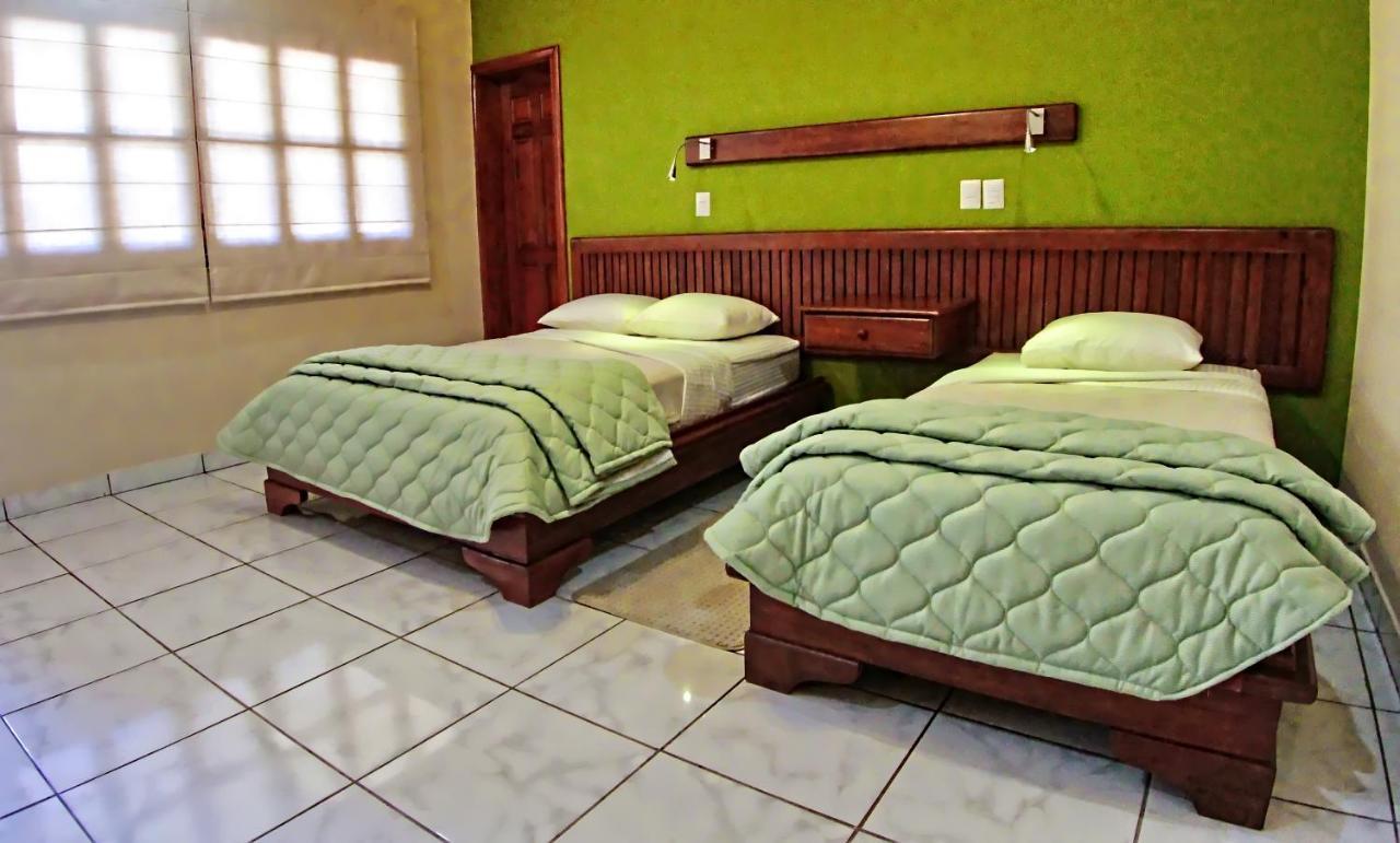 Hotel La Mar Dulce Granada Eksteriør billede
